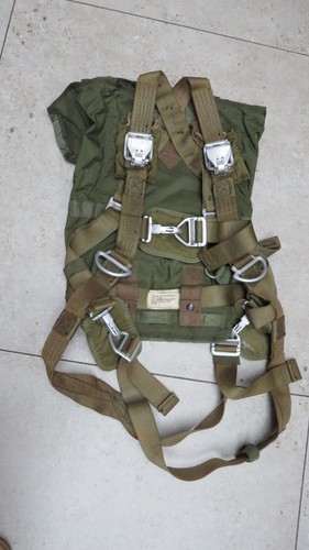 Air force usaf - force, parachute